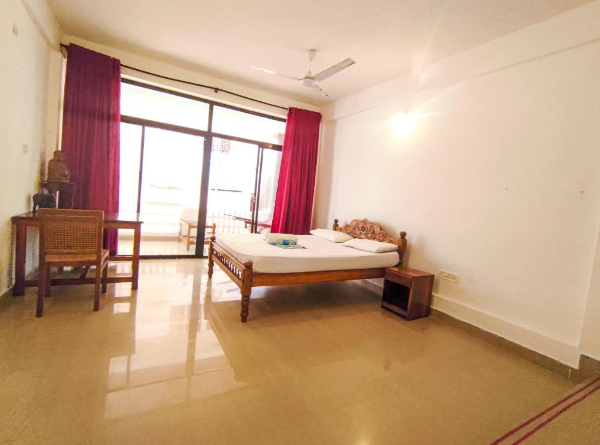 Packbag Beach Hotel Kovalam Exterior photo